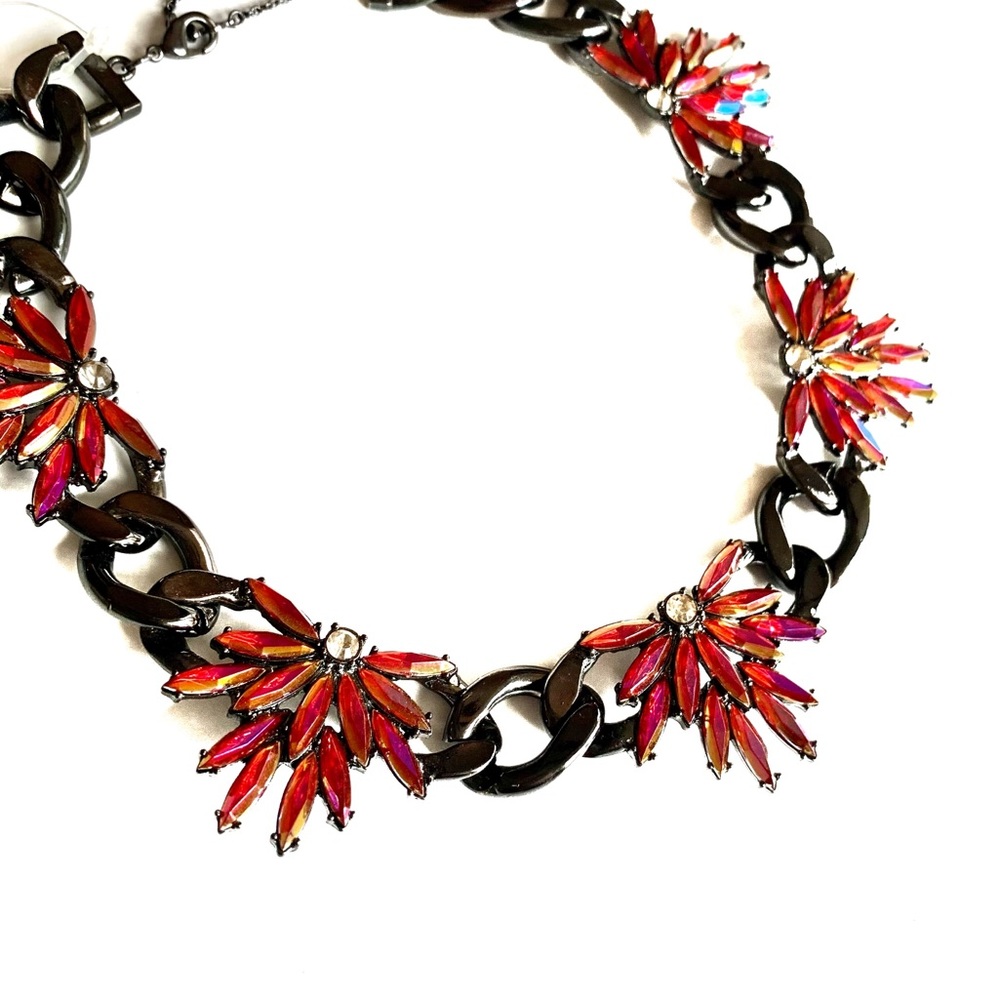 | baublebar • floral vintage collar necklace |